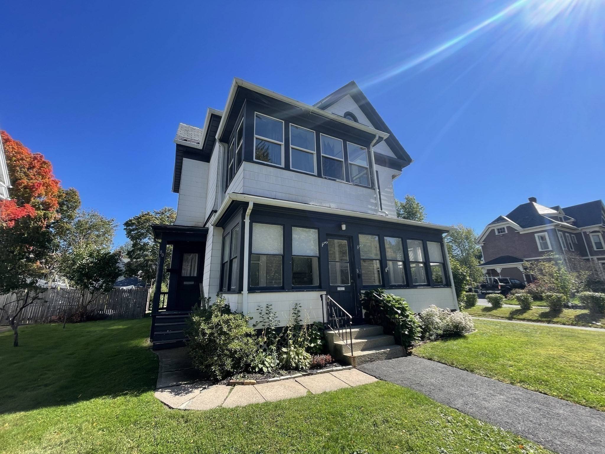 80-82 Nonotuck St